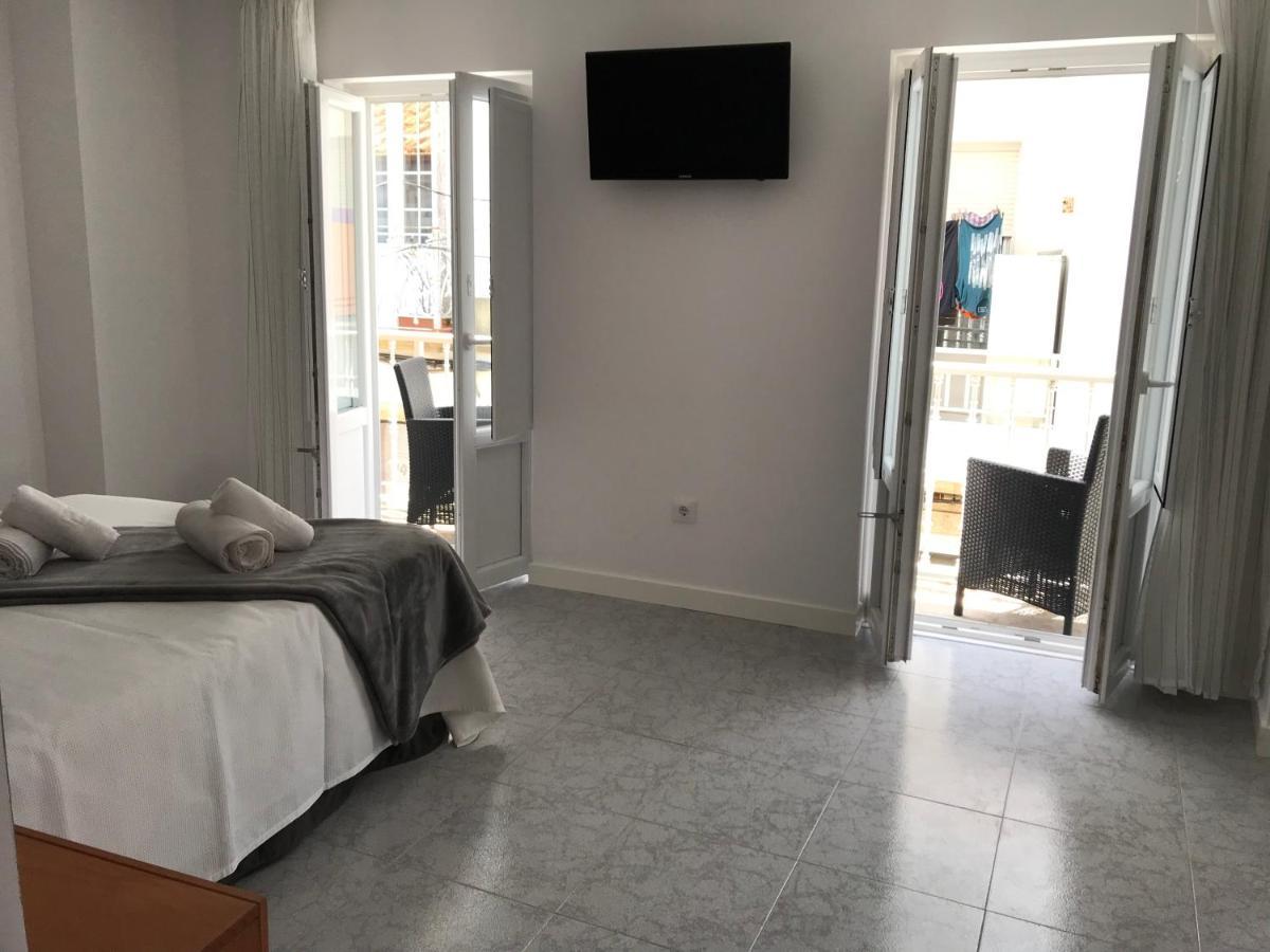 Apartamento Vista Al Puerto De فينيستيري المظهر الخارجي الصورة