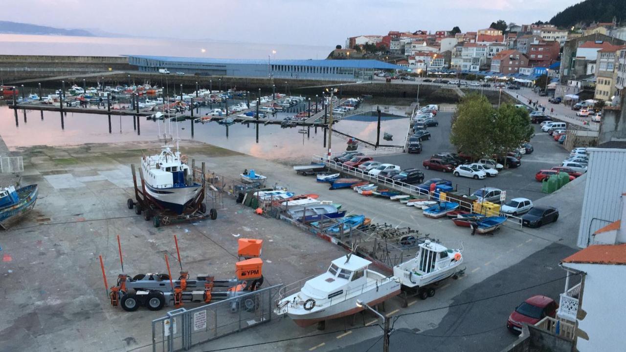 Apartamento Vista Al Puerto De فينيستيري المظهر الخارجي الصورة