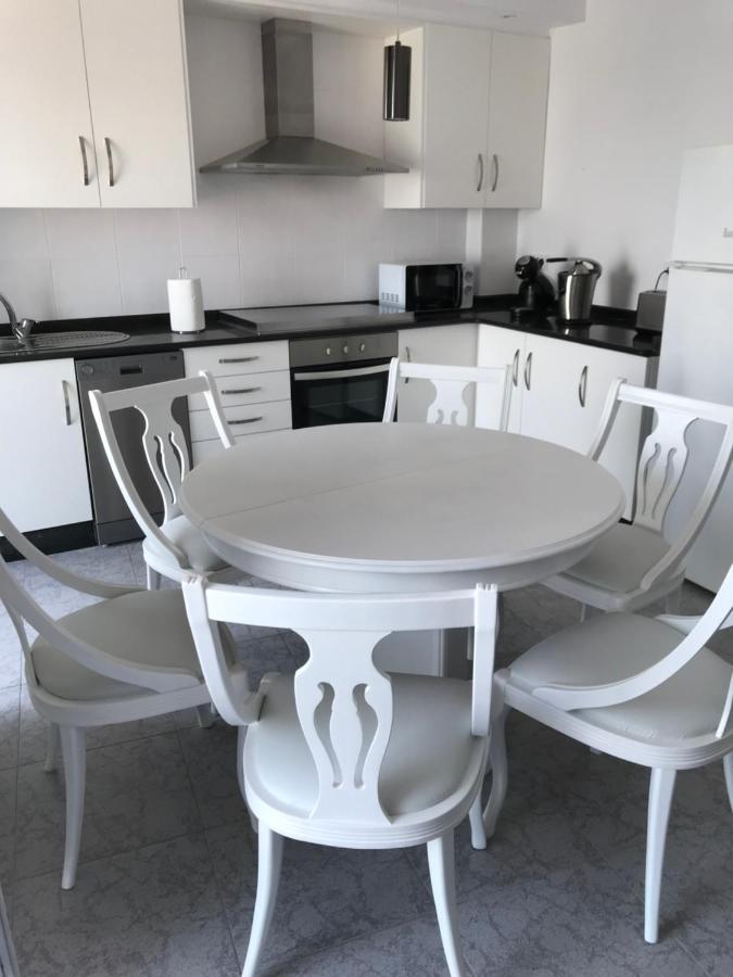 Apartamento Vista Al Puerto De فينيستيري المظهر الخارجي الصورة