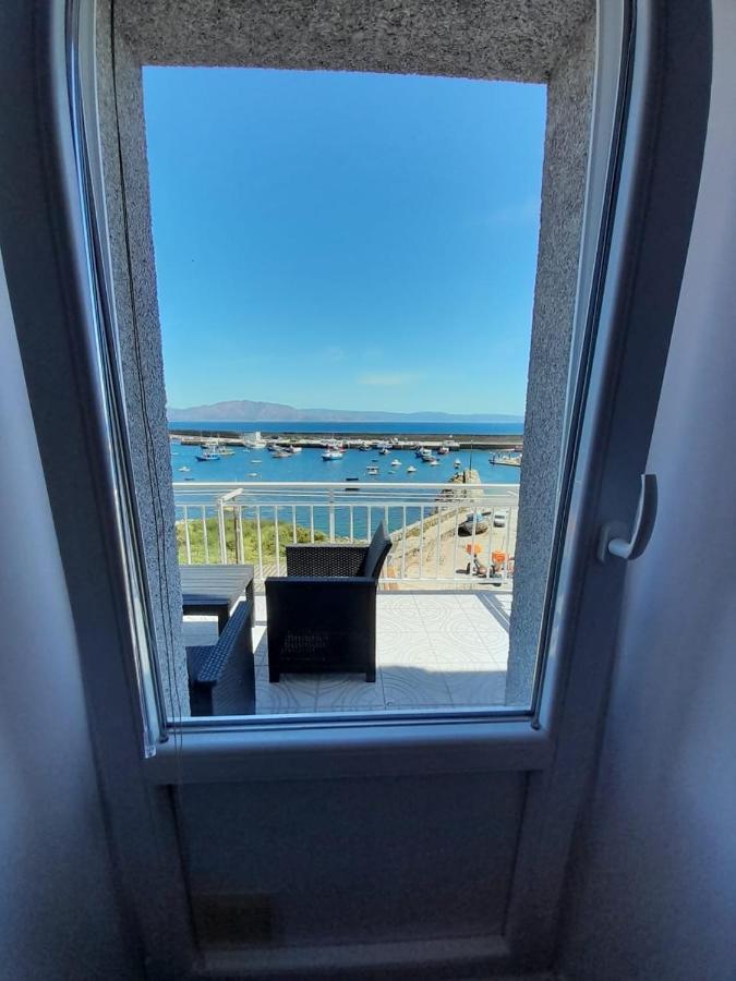 Apartamento Vista Al Puerto De فينيستيري المظهر الخارجي الصورة