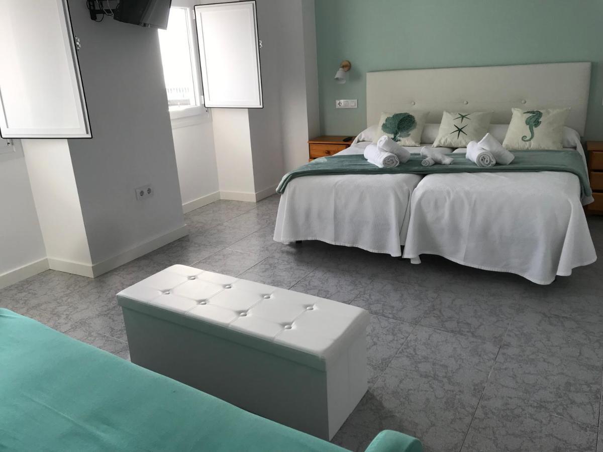 Apartamento Vista Al Puerto De فينيستيري المظهر الخارجي الصورة